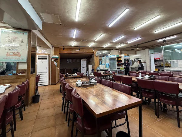 중구 국일따로국밥 내부 인테리어