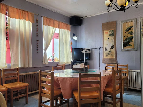 중구 신성루 내부 인테리어