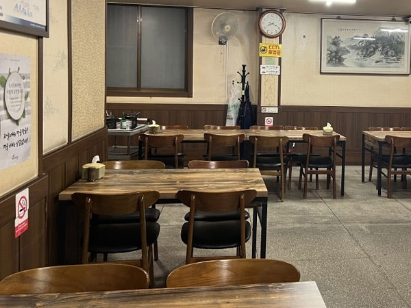 동두천시 대성 삼계탕 내부 인테리어