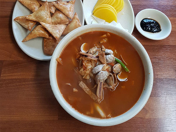 철원군 고향식당 대표 음식