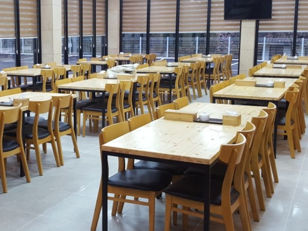 강릉시 삼교리동치미 막국수 내부 인테리어