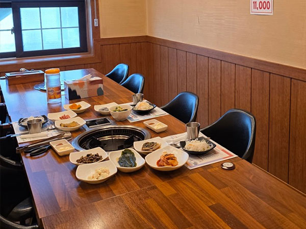 홍성군 삼거리갈비 내부 인테리어