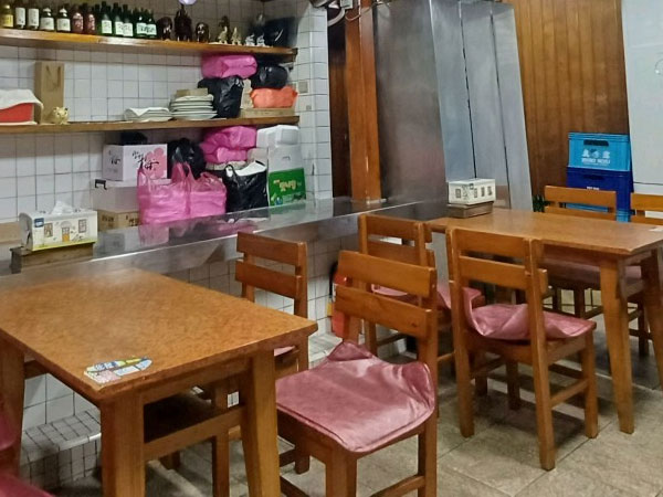 중구 중앙식당 내부 인테리어