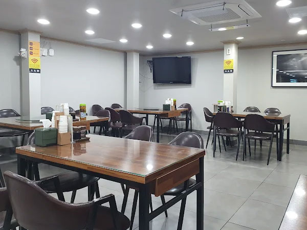 중구 옥생관 내부 인테리어