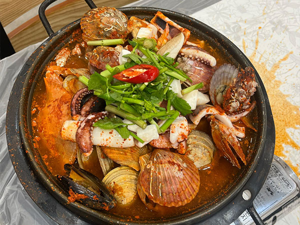 남구 궁중해물탕조씨집 대표 음식