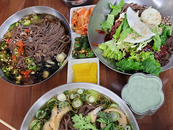 전주시 완산구 메르밀진미집 본점 대표 음식