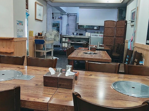 전주시 완산구 금일옥 내부 인테리어