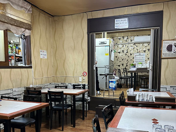 북구 참조은생고기 내부 인테리어