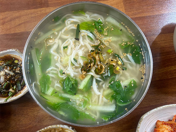 남구 앞산할매손칼국수 대표 음식