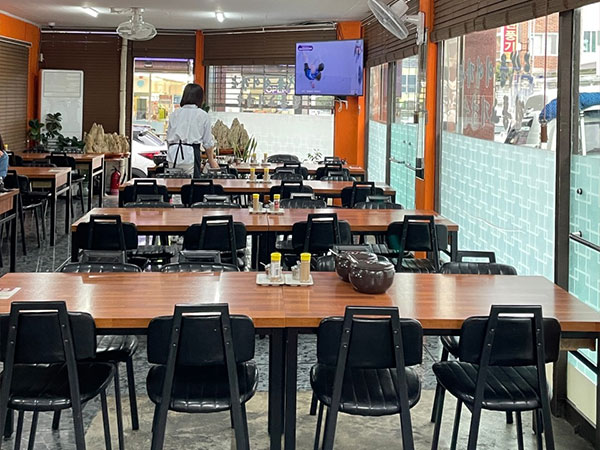 제주시 삼대전통고기국수 내부 인테리어