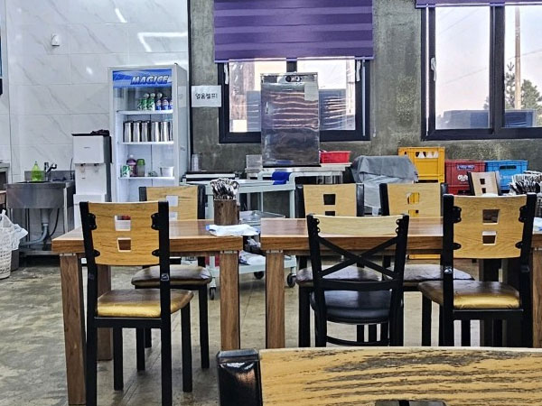 제주시 함덕골목 본점 내부 인테리어