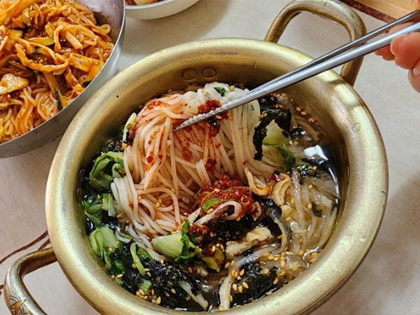 경주시 부용식당 잔치국수