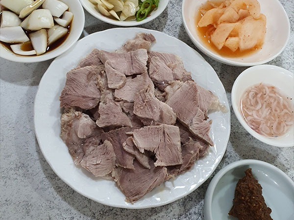 김천시 용두식당 수육