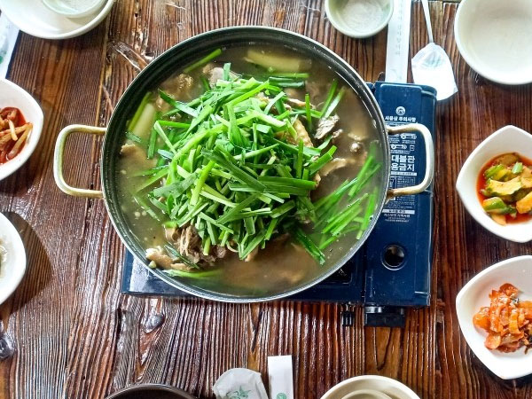 김천시 기찻길옆오막살이 대표 음식