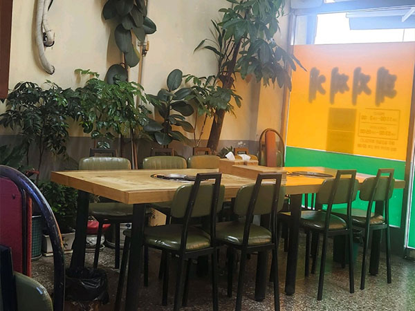 구미시 도산식육식당 내부 인테리어