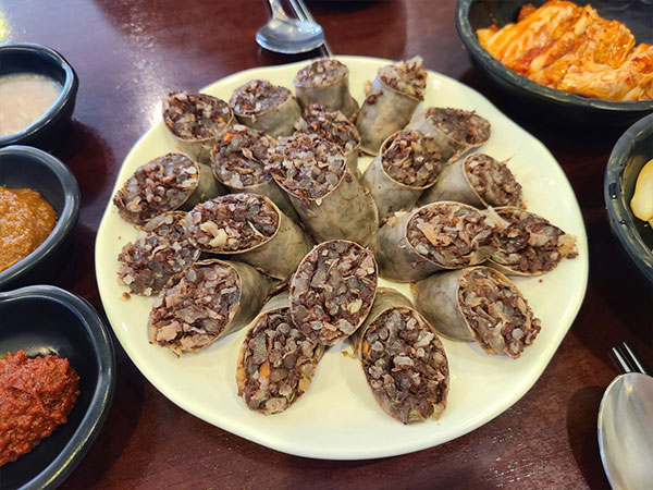 경산시 큰맘할매순대국 영남대점 순대