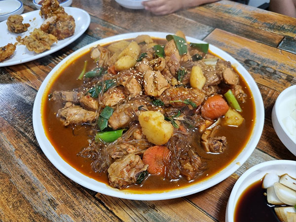 경산시 이서방치킨 대표 음식