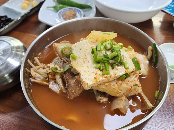 경산시 즐거운대구탕 본점 대구매운탕