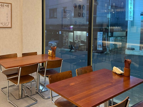 경산시 초원댁 내부 인테리어