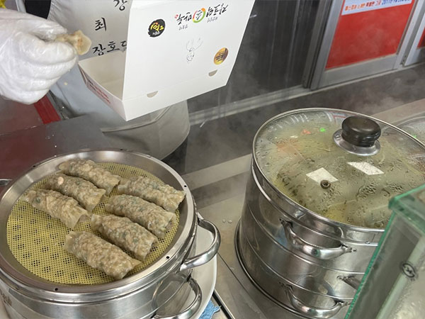 경산시 장호덕손만두 경산하양점 내부 인테리어