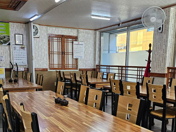 경산시 이화참순대 내부 인테리어