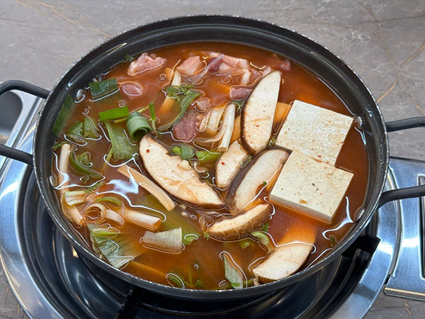 경산시 육천 돼지찌개 대표 음식