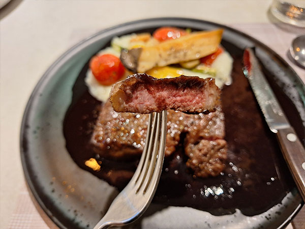 영주시 일륜월 스테이크