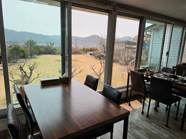 영천시 단골석쇠불고기 내부 인테리어