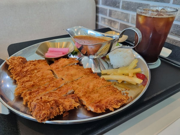 영천시 스테이클래시 돈까스