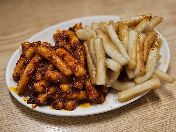 종로구 원조 할머니 기름떡볶이 대표 음식