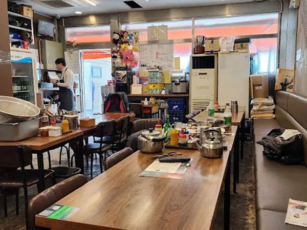 종로구 산골막국수 내부 인테리어