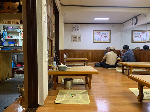 중구 용금옥 내부 인테리어