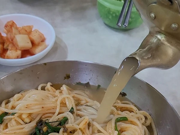 구포촌국수 육수