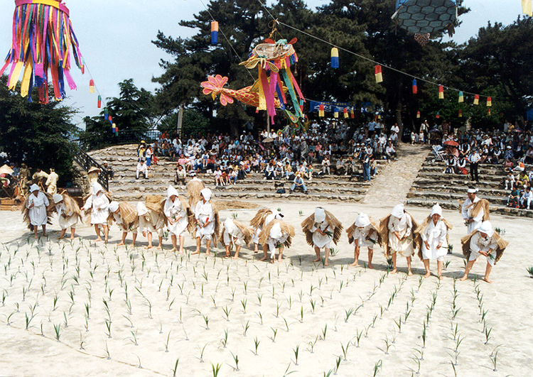 수영농청놀이 (水營農廳놀이)