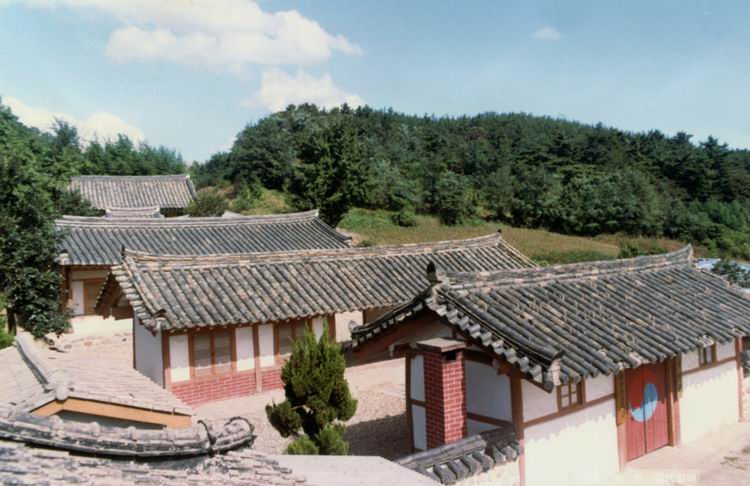 연일향교대성전 (延日鄕校大成殿)